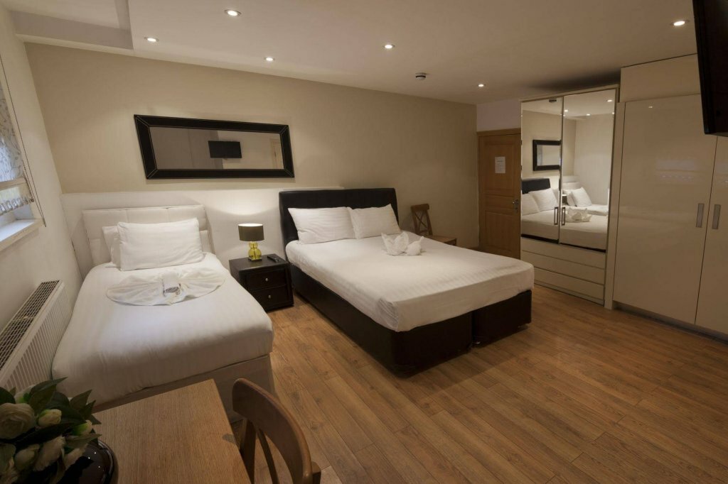 Hotel Nox West Hampstead, London, photo