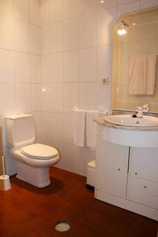 Фото Hotel Residencial Portucalense