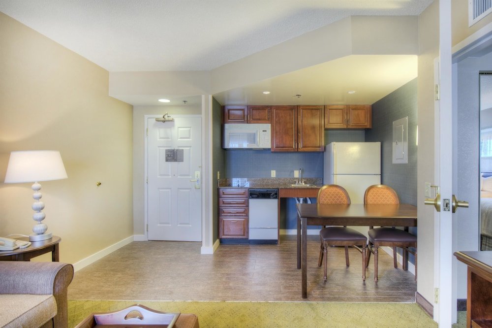 Фото Homewood Suites by Hilton Olmsted Village