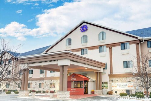 Гостиница Comfort Suites Stevensville - St. Joseph