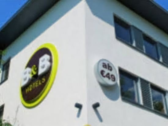 Фото B&b Hotel Stuttgart-City