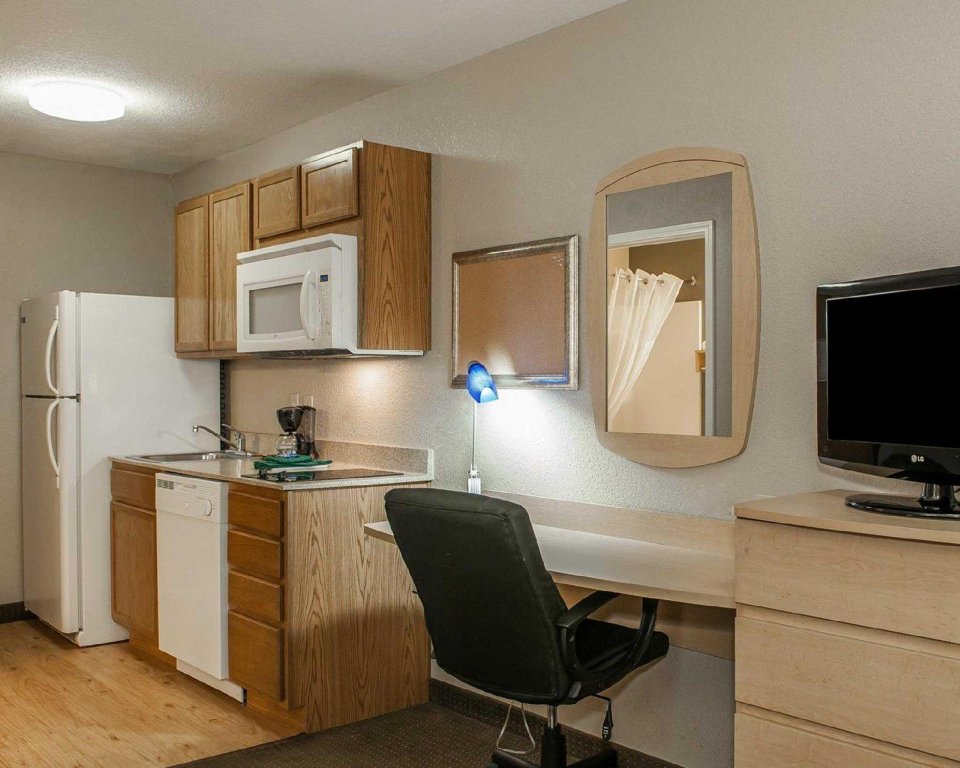 Фото Suburban Extended Stay Hotel South Bend