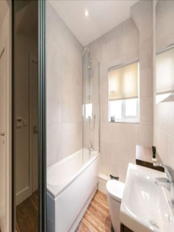 Фото Roomspace Apartments Friar House