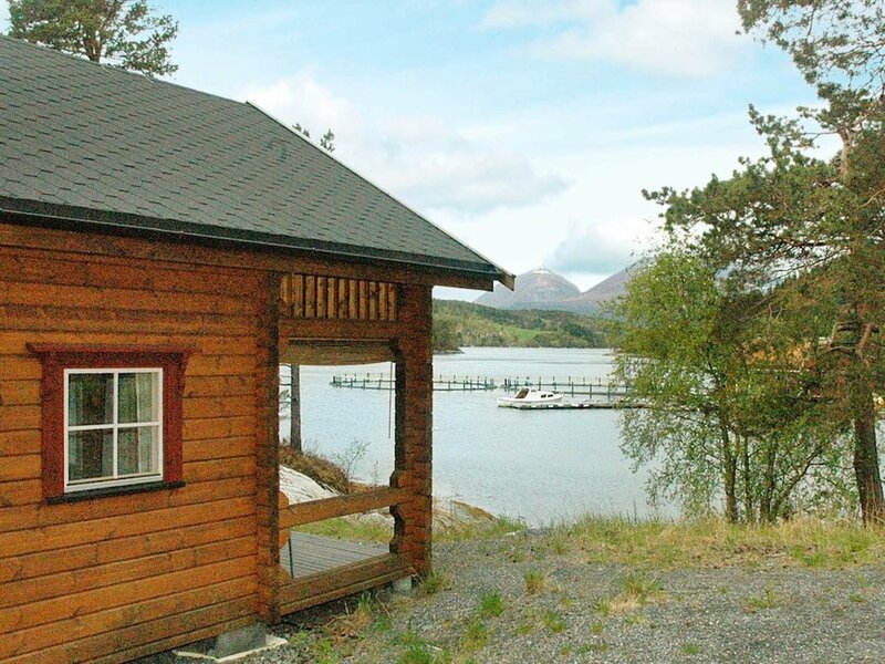 Апартаменты 5 Person Holiday Home in Vågland