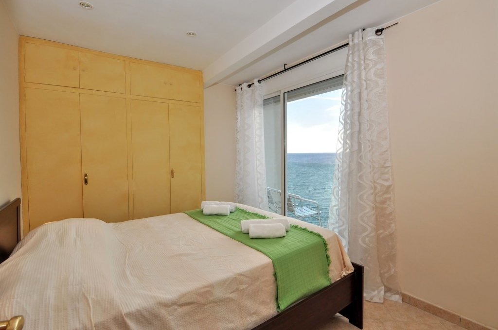 Фото Apartment view of the sea