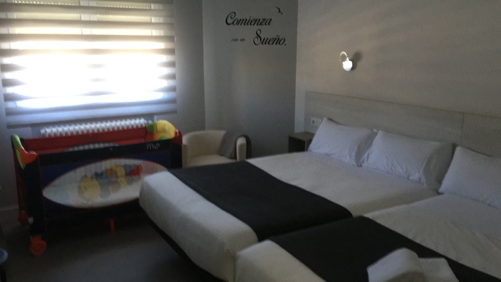 Фото Hostal i Dream Salamanca