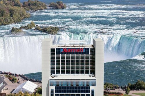 Гостиница Niagara Falls Marriott on the Falls в Ниагара-Фолс