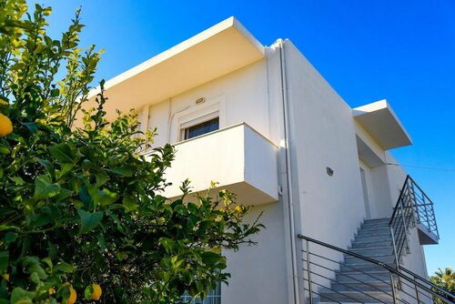 Апартаменты House With 3 Bedrooms in Stavros, Crete, With Wonderful sea View, Enclosed Garden and Wifi Near the Beach в Ставросе