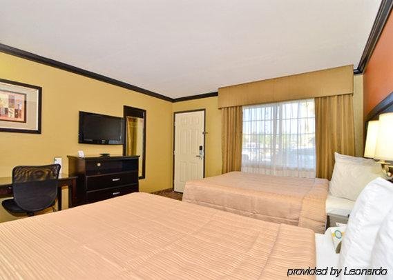 Фото Quality Inn Chico