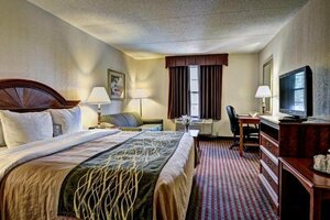Comfort Inn Newport News - Hampton I-64 (Virginia, Newport News, Jefferson Avenue), hotel