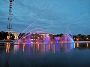 Fountain (Minsk, Kamunistychnaja Street, 4), fountain