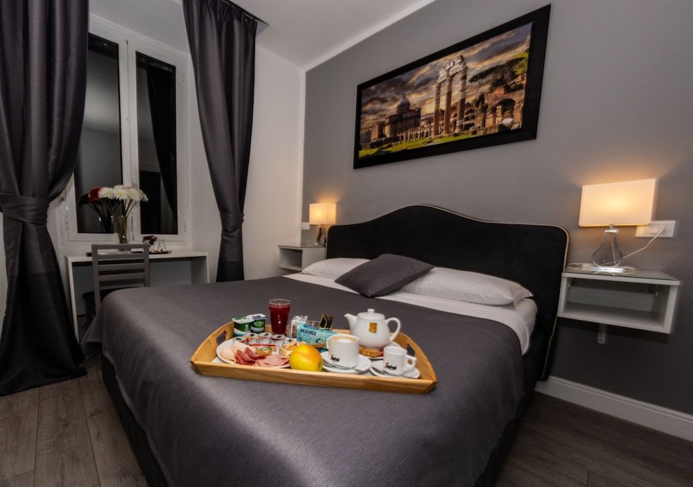 Фото Rhome GuestHouse