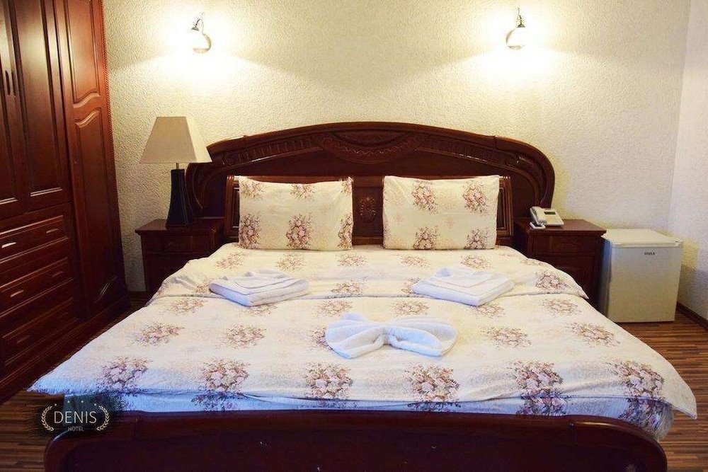 Фото Denis Hotel