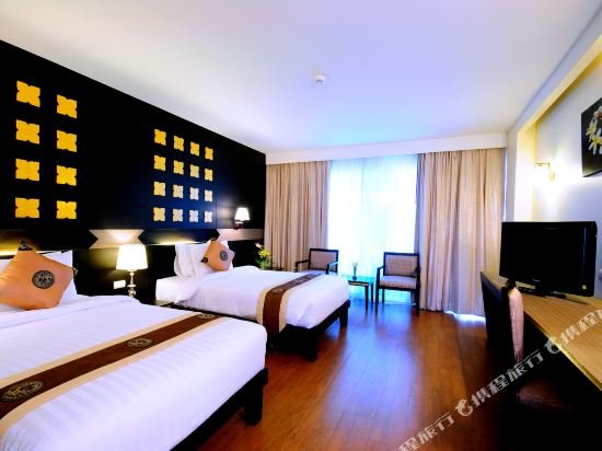 Фото Crystal Luxury Hotel