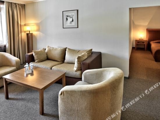 Фото Interhotel Sandanski