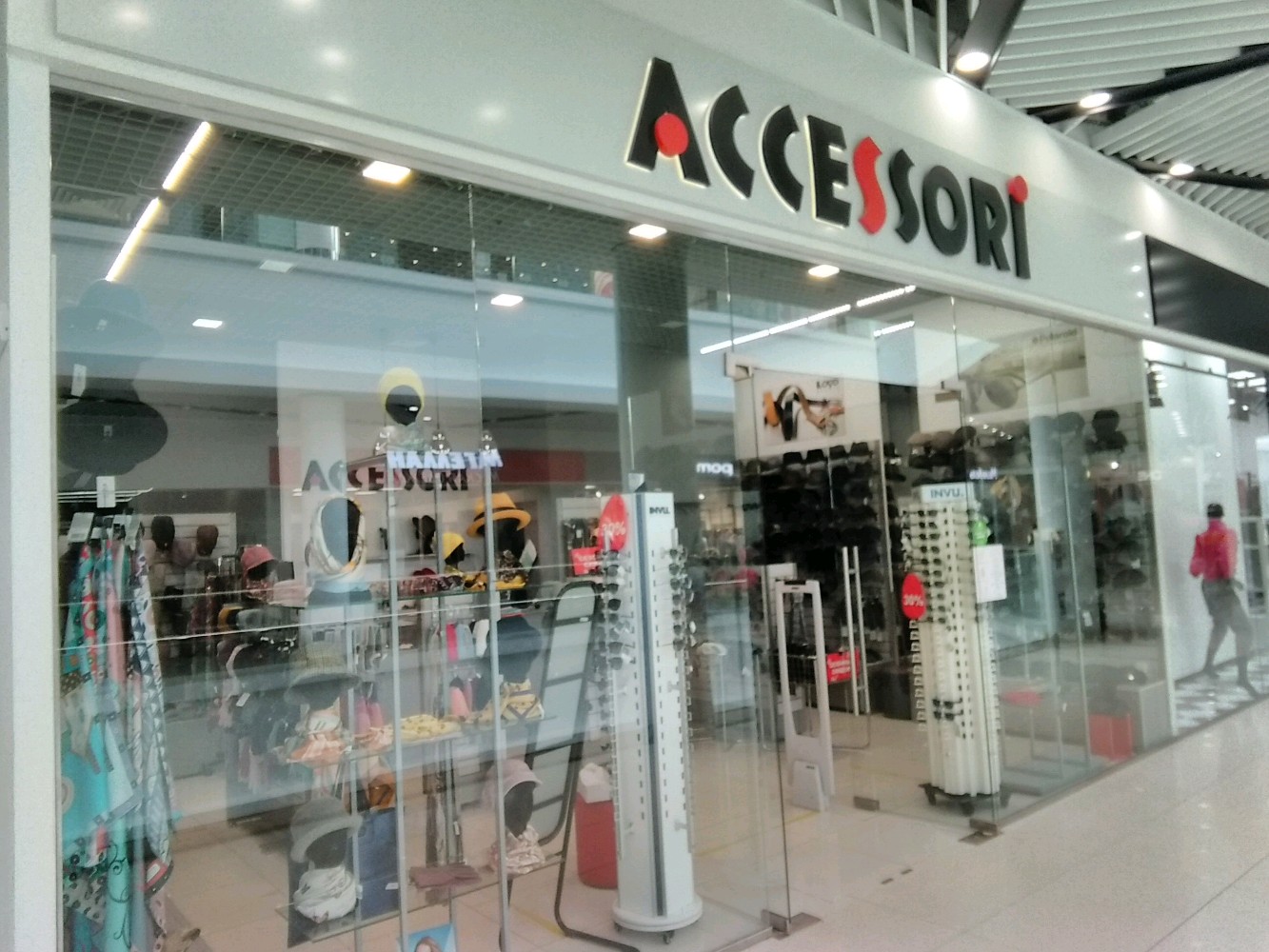 LEtual, perfume and cosmetics shop, Kirov, Gor'kogo Street, 5А - Yandex Maps