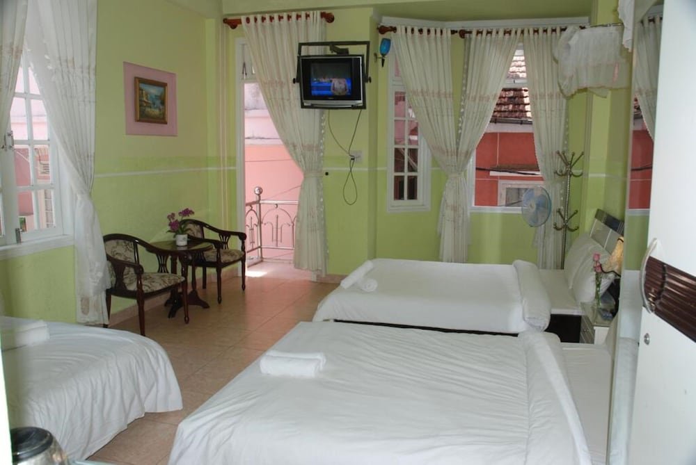 Фото Bich Khue Hotel