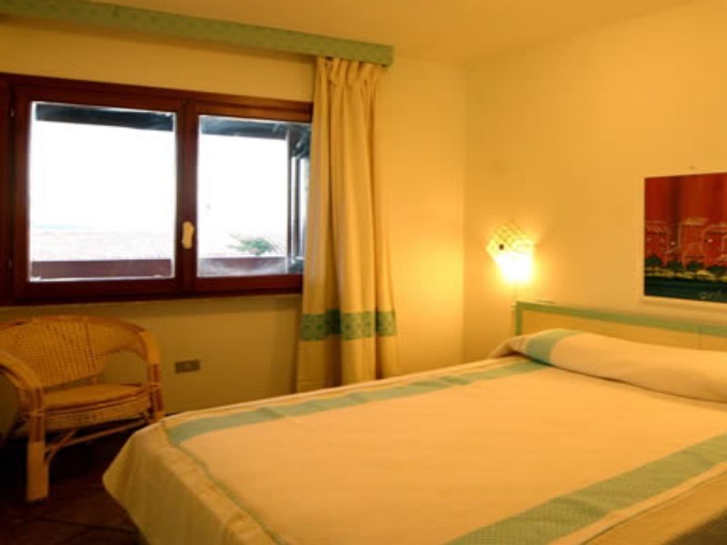 Фото Centro Vacanze Cugnana Verde