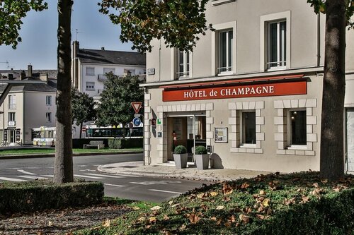 Гостиница Hotel De Champagne в Анжере