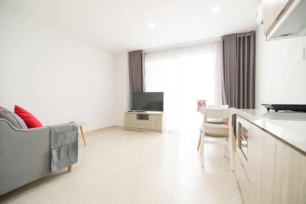 Фото RedDoorz Premium near E-Town 3