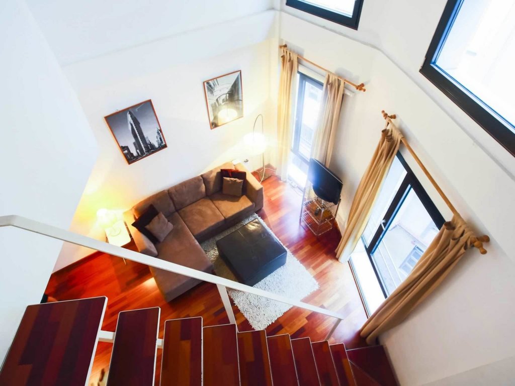 Фото Valencia Lounge Hostel