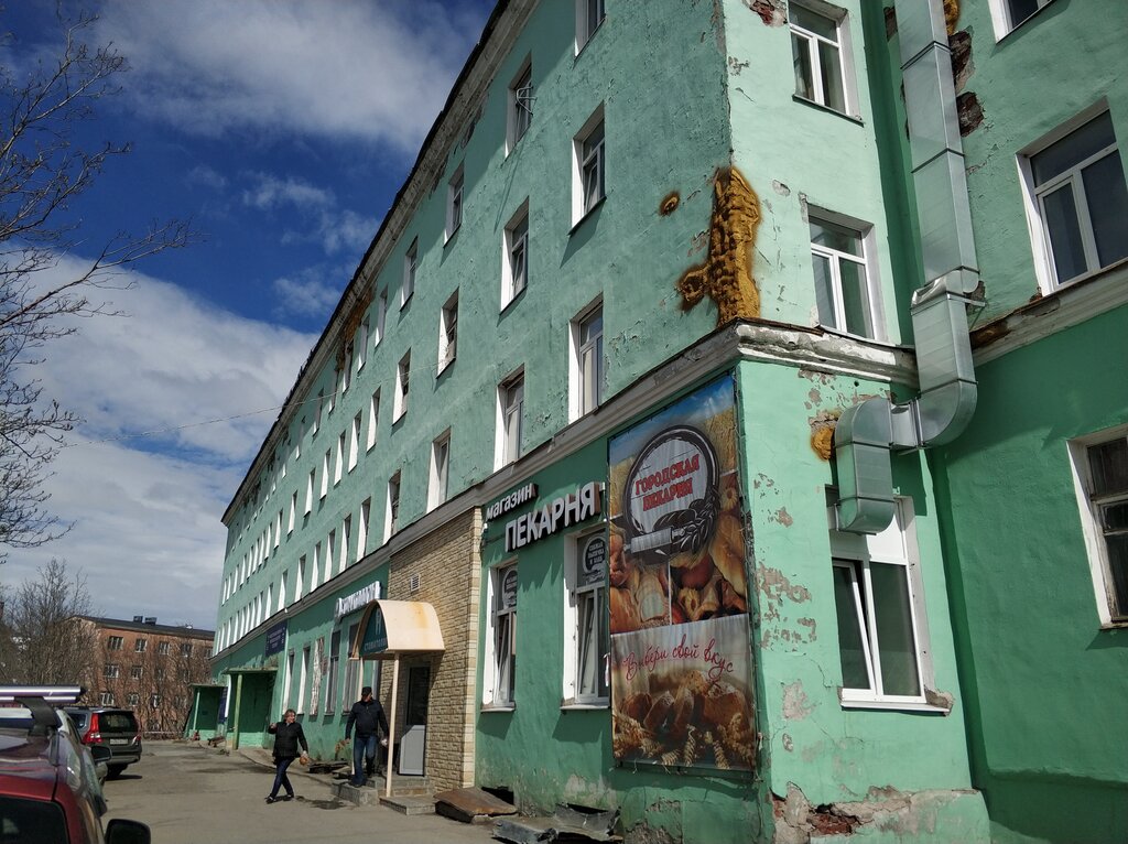 В Кировске уже работает кафе "Вечернее" по адресу Хибиногорская, 29. График с 9 