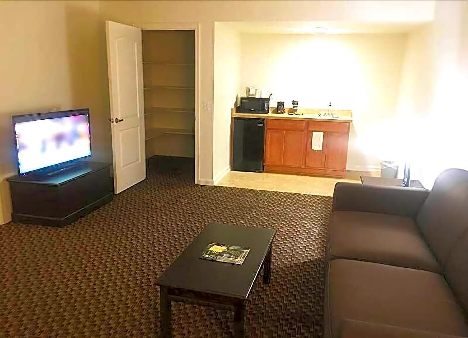 Фото Northern Queen Inn