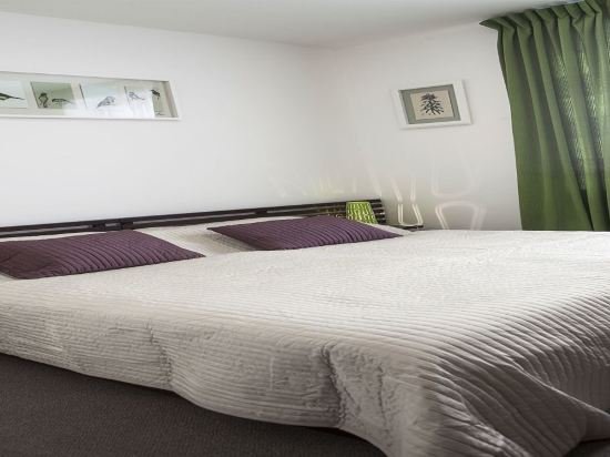 Фото Lavanda Hotel & Apartments Prague