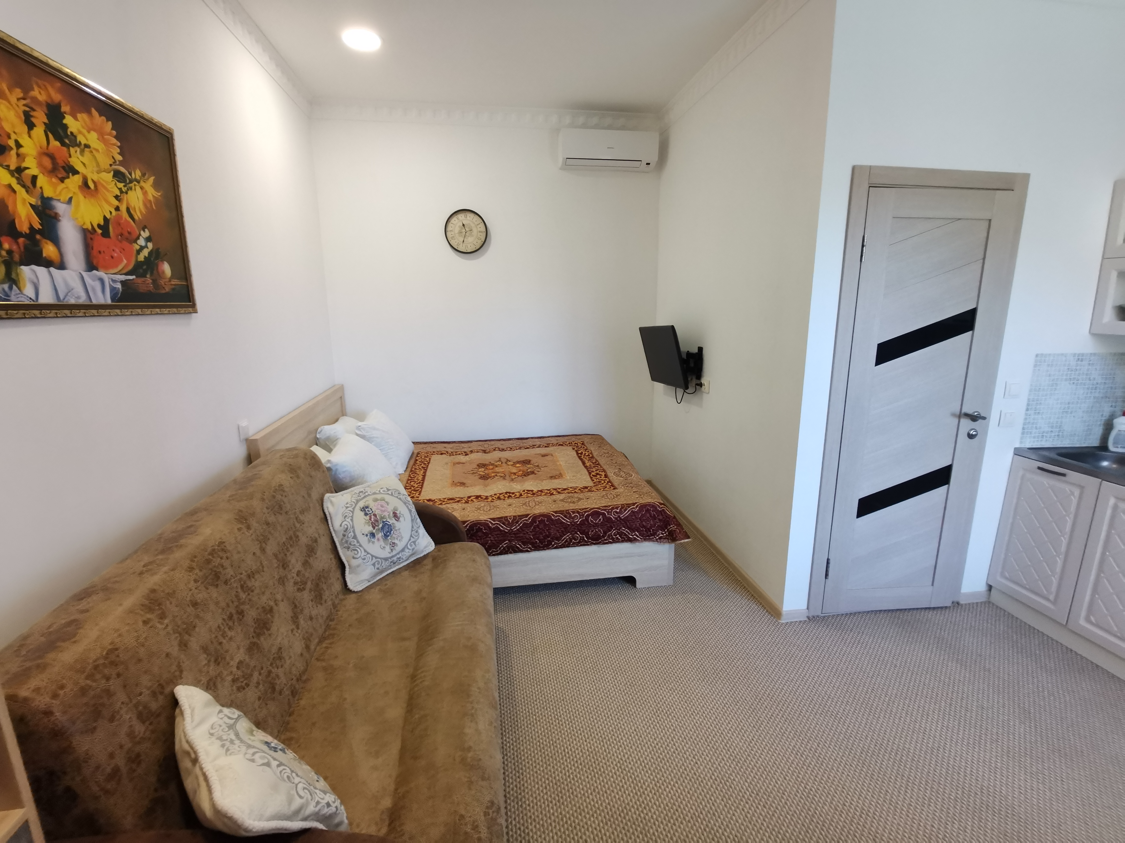 Фото У Гарри