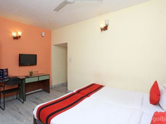 Фото Oyo 3675 Kalighat