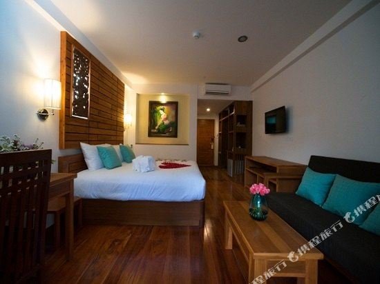 Фото Oyo 510 Thai Palace Resort