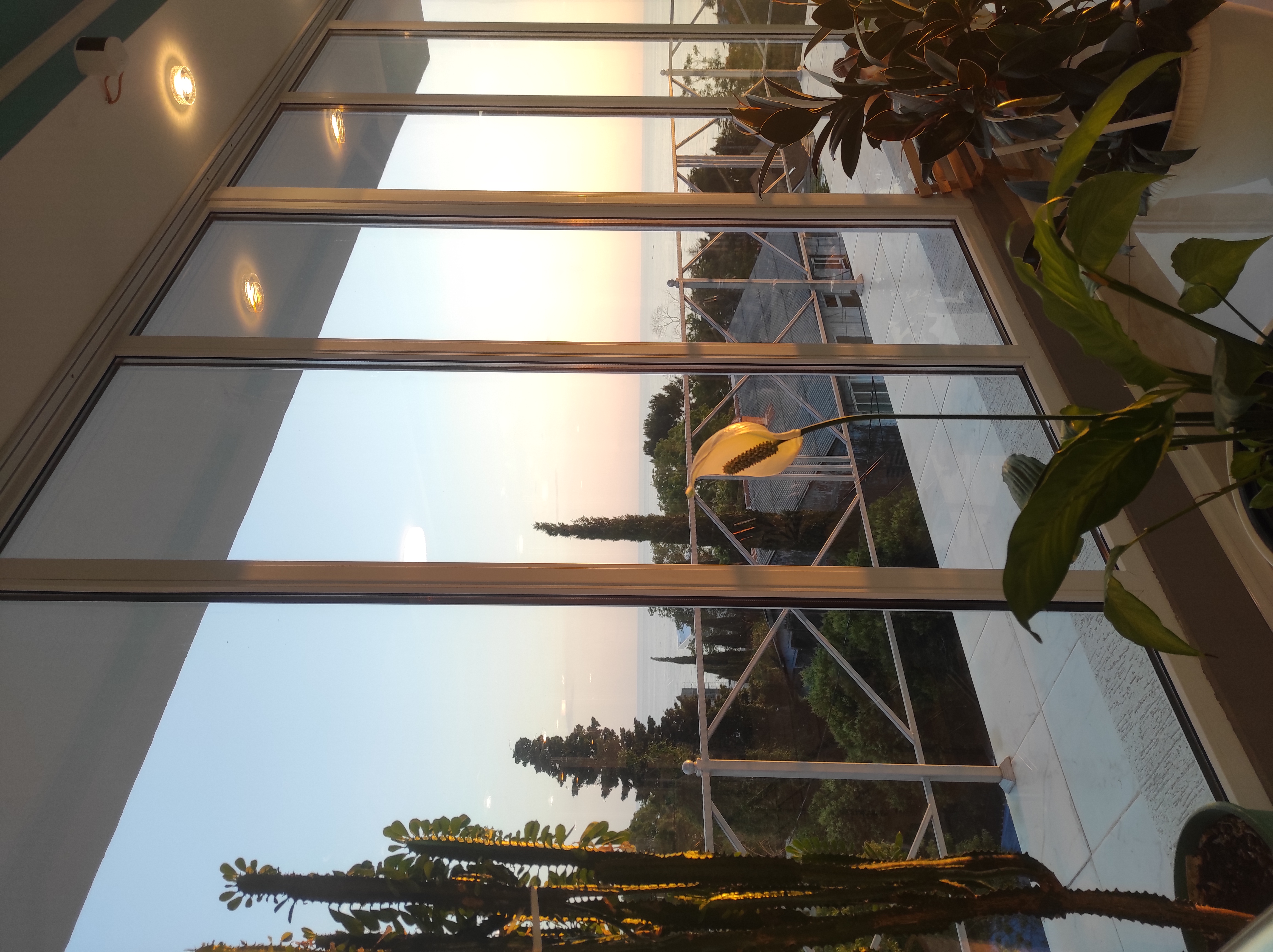 Фото Ларимар