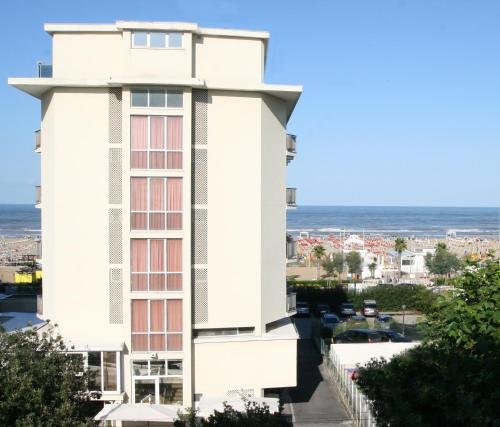 Фото Hotel Caesar