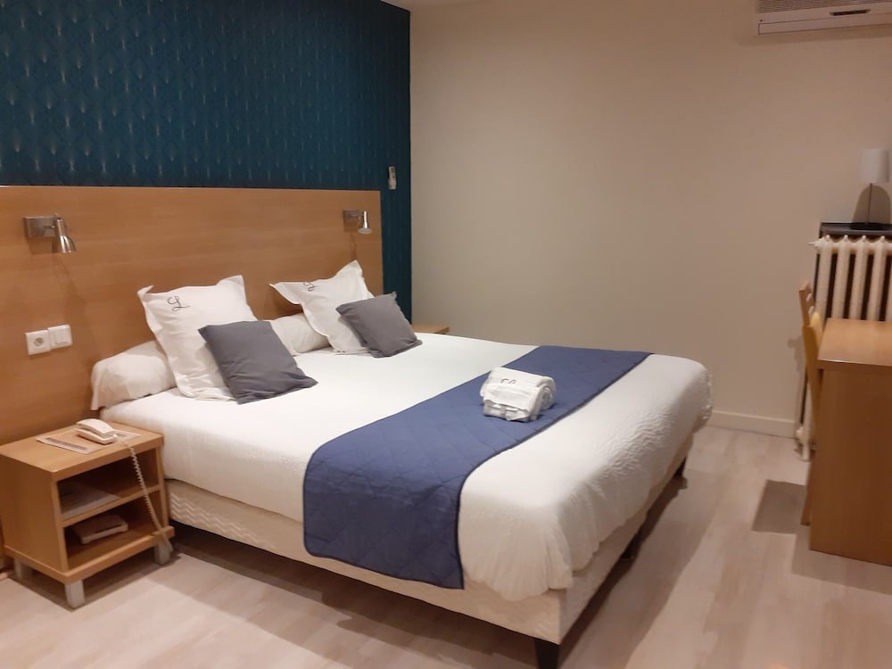 Фото Hôtel de l'Ecu