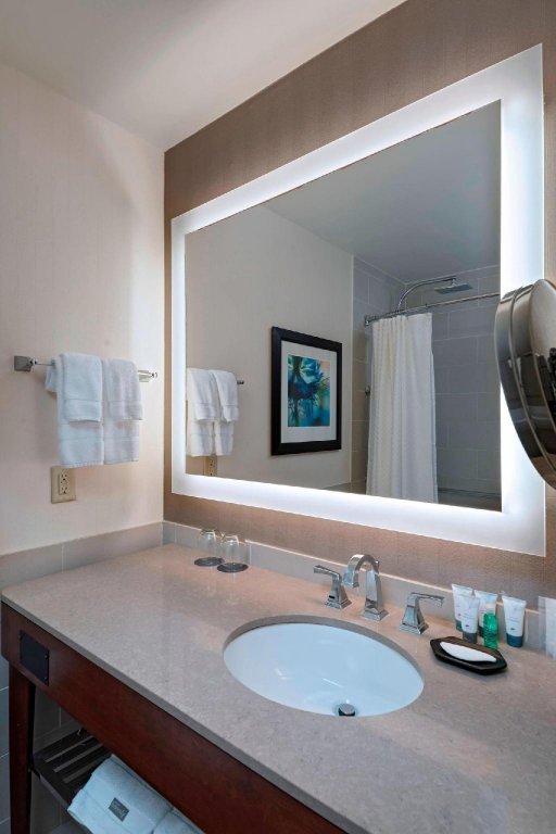 Фото The Westin Indianapolis