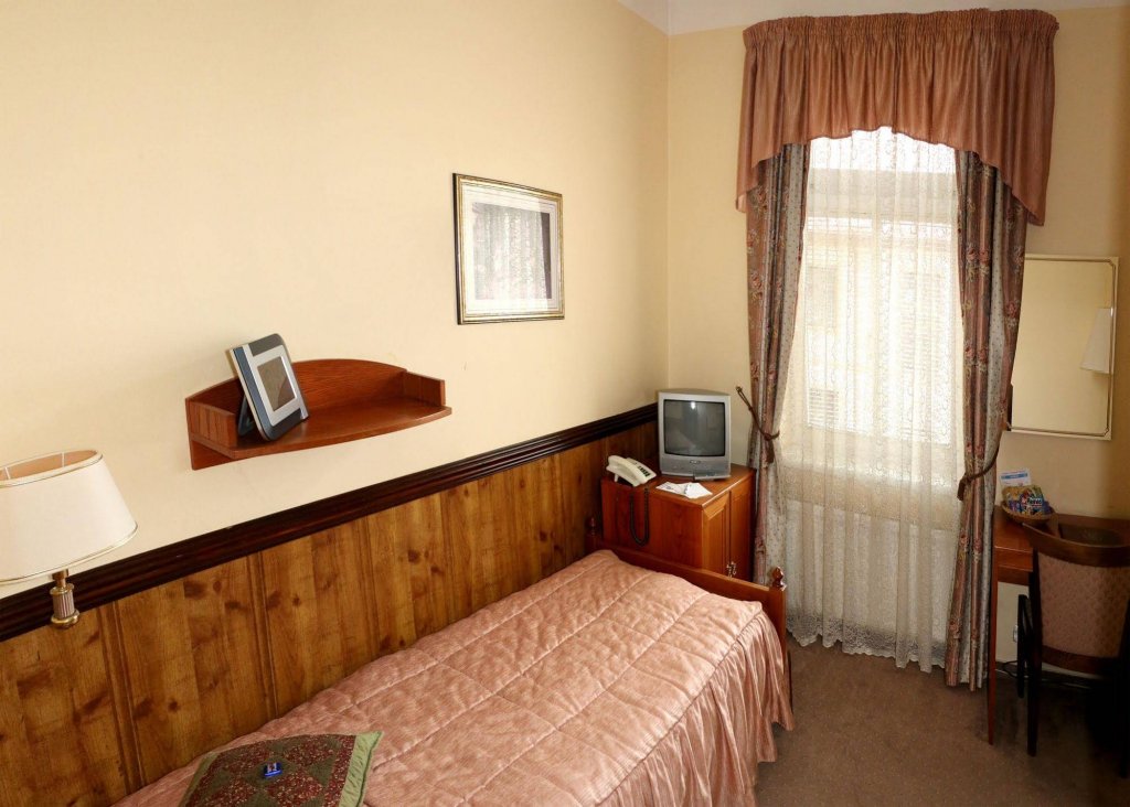 Фото Hotel Vladar