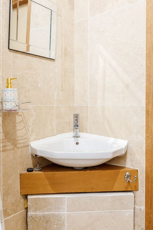 Фото Charming Covent Garden Apartment