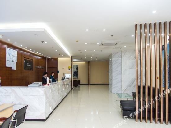Фото GreenTree Inn GuiLin LinGui District JinShan Square JinShui Road Express Hotel