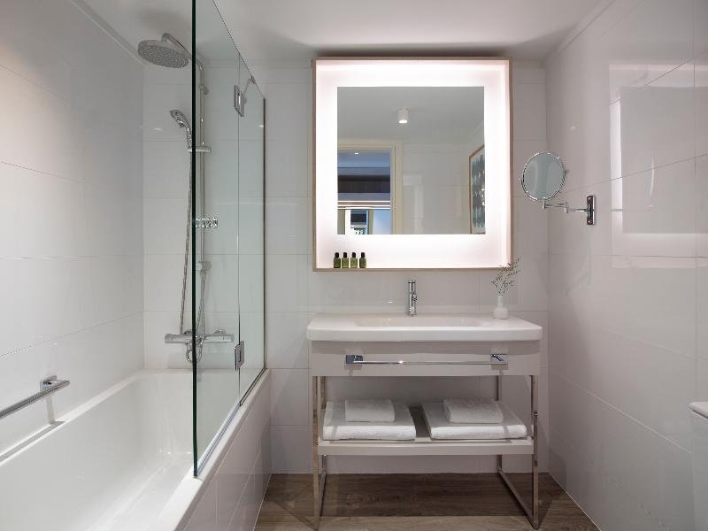 Фото Rhodes Bay Hotel & SPA