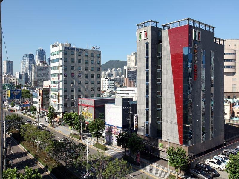 Фото отеля 1