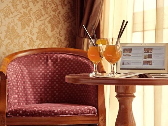 Фото Park Hotel Plovdiv