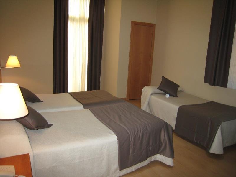 Фото Hotel Catalunya