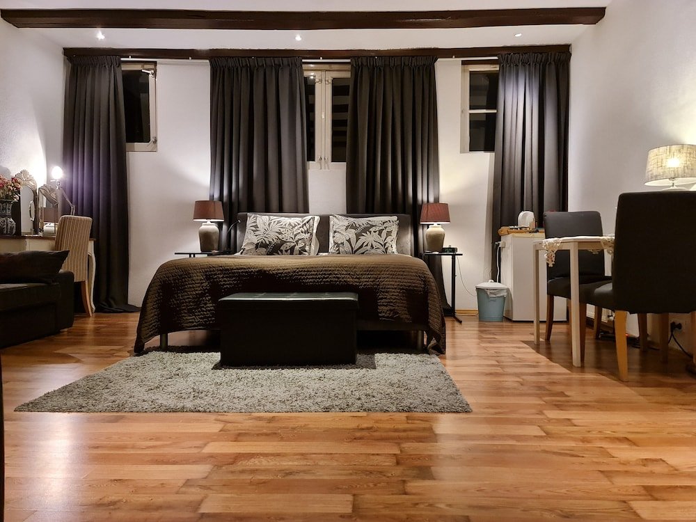 Фото Crown Guesthouse Amsterdam