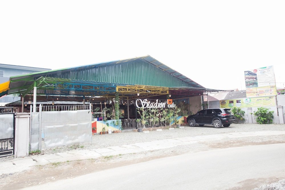 Фото Oyo 990 Stadion Residence Syariah