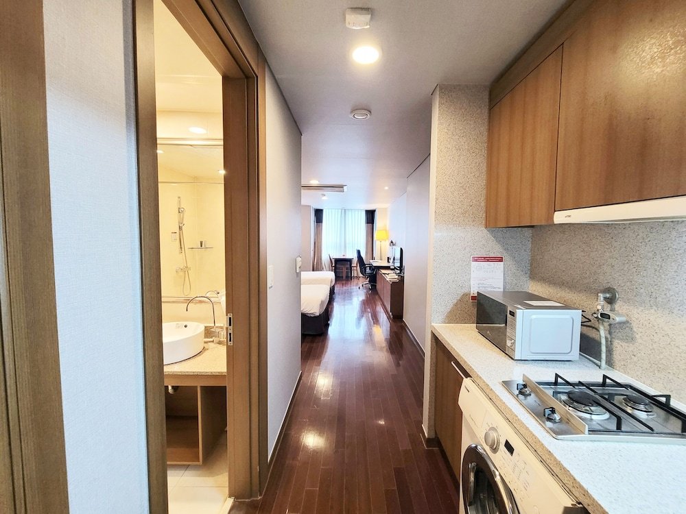 Фото Ramada Hotel and Suites Seoul Namdaemun