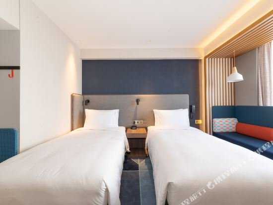 Фото Holiday Inn Express Xi'An Ancient Town West, an Ihg Hotel