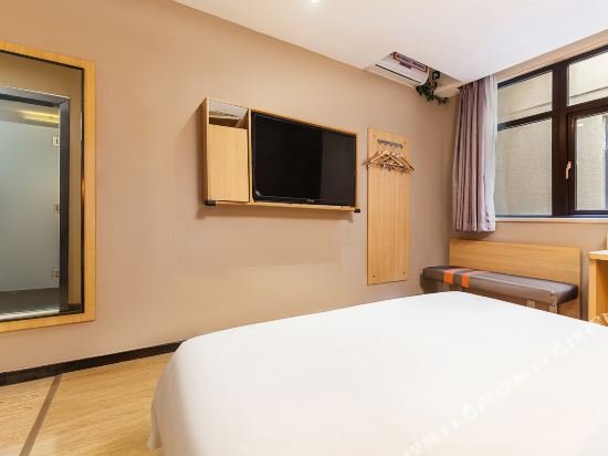 Фото 7 Days Premium Guangzhou Chepi Subway Station Suning Square