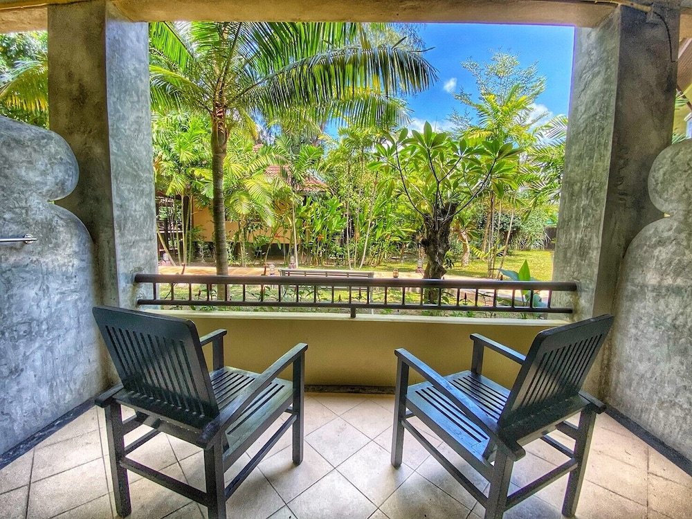 Фото Princess Kamala Beachfront Hotel