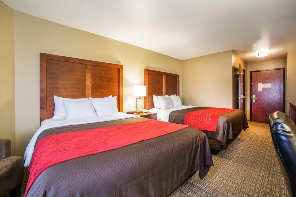 Фото Comfort Inn University