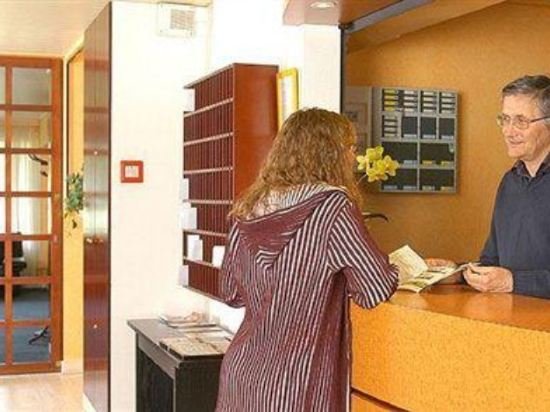 Фото Brit Hotel Le Parc Vichy